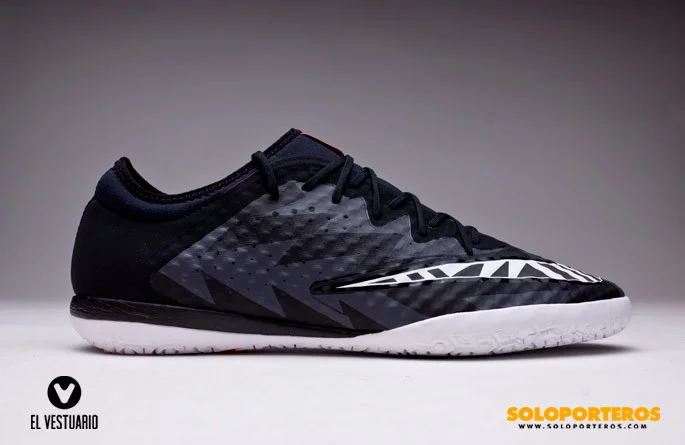 post card Nike-Mercurial-Finale IC (2).webp